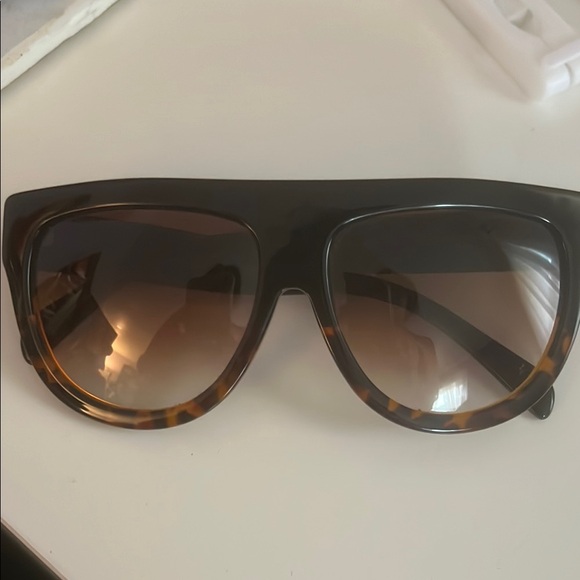 Celine Accessories - Celine Tortoiseshell Brown Gradient Square Sunglasses